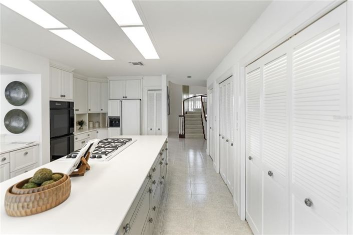 Image No.45-4 Bed Property for sale