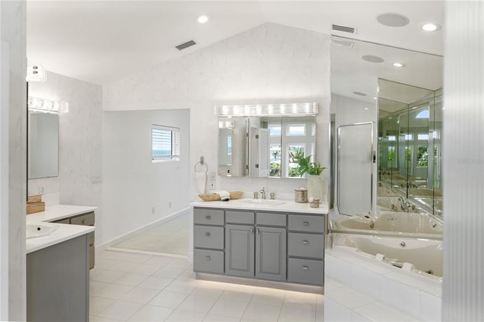 Image No.59-4 Bed Property for sale