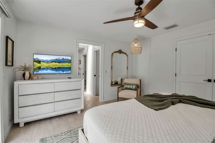 Image No.21-3 Bed Property for sale