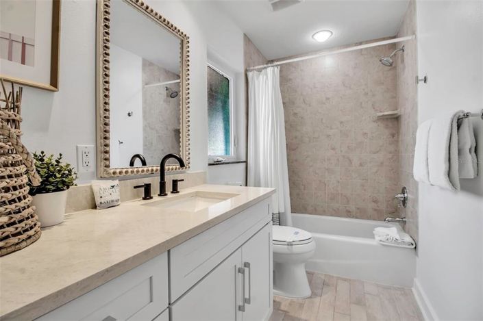 Image No.31-3 Bed Property for sale