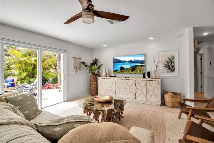 Image No.6-3 Bed Property for sale