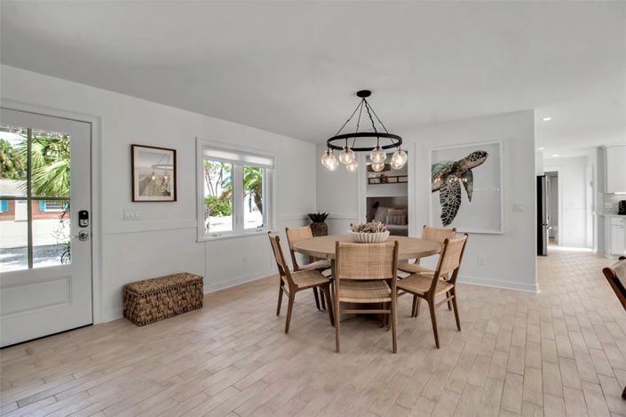 Image No.8-3 Bed Property for sale