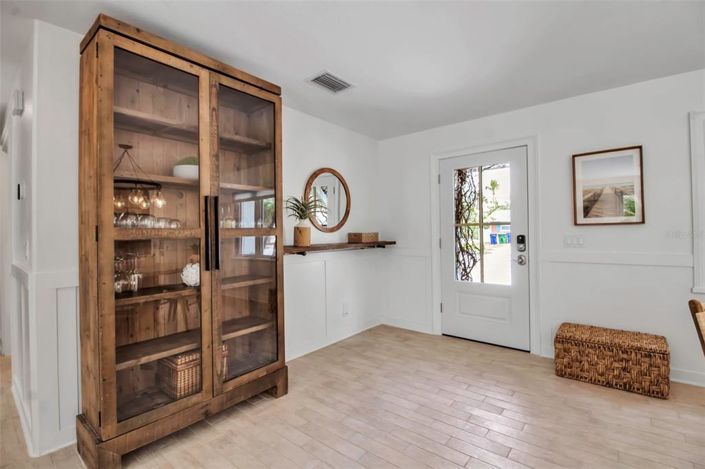 Image No.9-3 Bed Property for sale