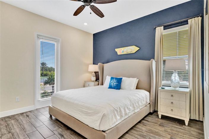 Image No.26-3 Bed Property for sale