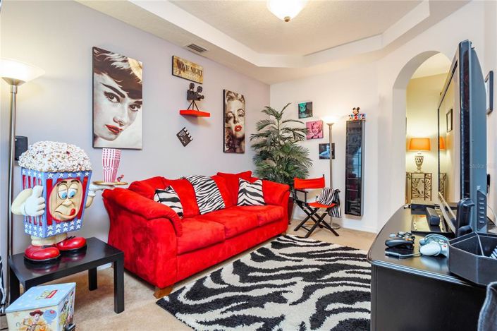 Image No.10-4 Bed Property for sale