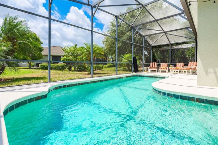 Image No.27-4 Bed Property for sale