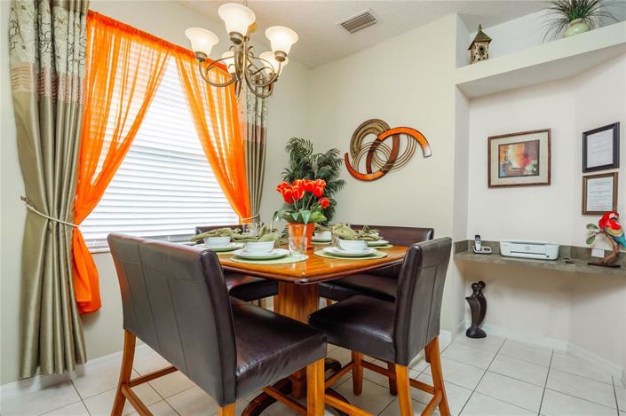 Image No.9-4 Bed Property for sale