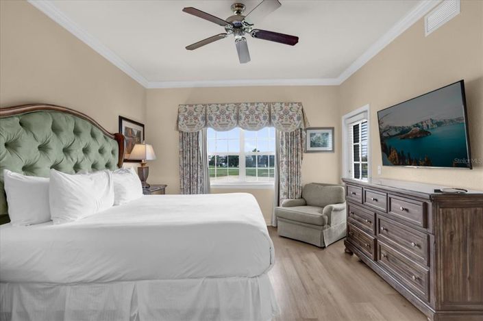 Image No.28-3 Bed Property for sale