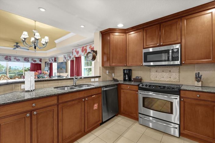 Image No.9-3 Bed Property for sale