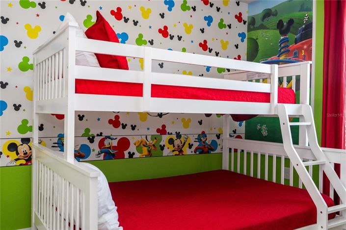 Image No.38-6 Bed Property for sale