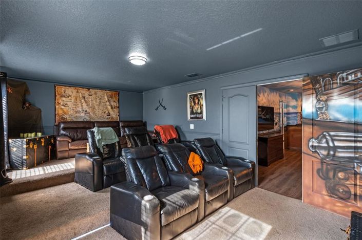 Image No.15-9 Bed Property for sale