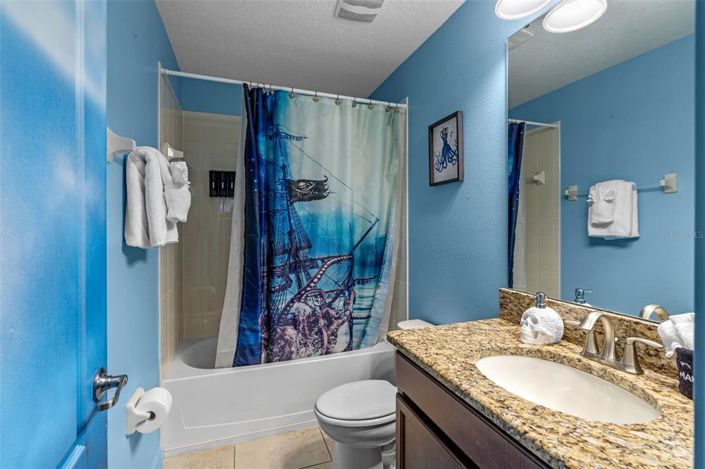 Image No.22-9 Bed Property for sale