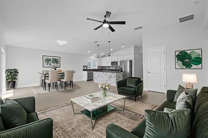 Image No.45-4 Bed Property for sale