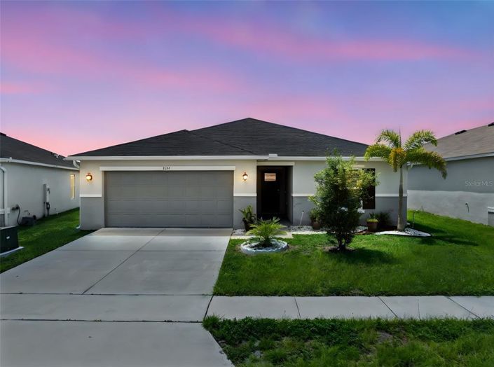 Image No.6-4 Bed Property for sale