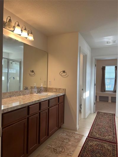 Image No.8-5 Bed Property for sale