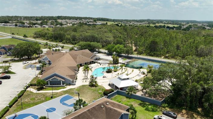 Image No.20-4 Bed Townhouse for sale