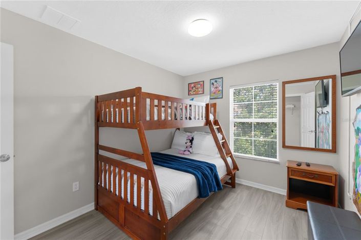 Image No.21-3 Bed Townhouse for sale