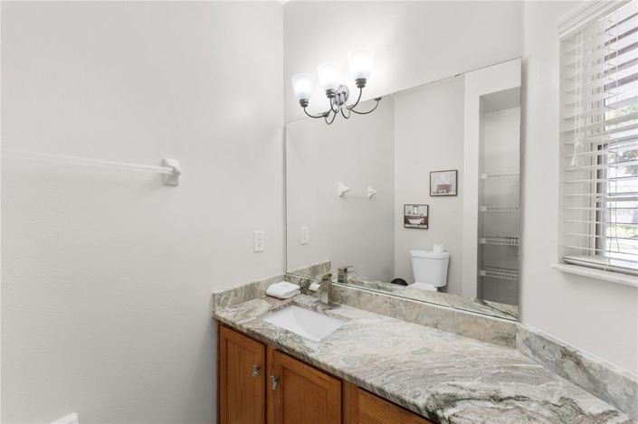 Image No.23-3 Bed Townhouse for sale