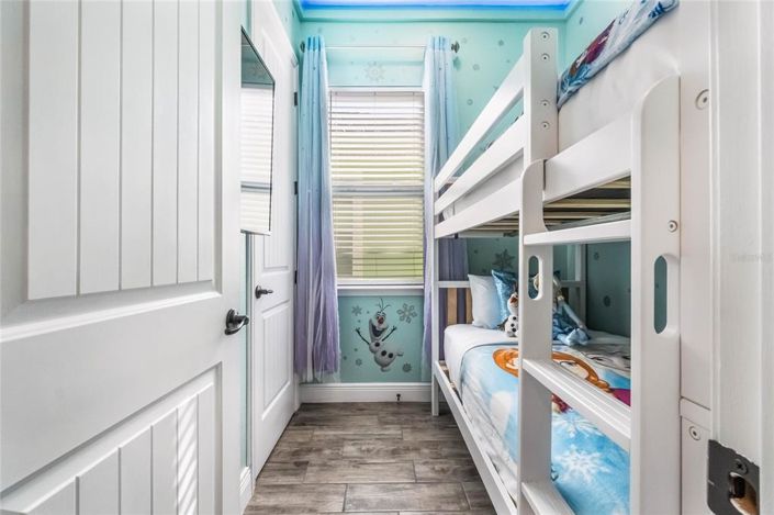 Image No.16-4 Bed Property for sale