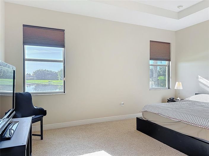 Image No.17-3 Bed Property for sale