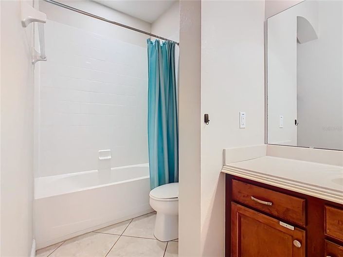 Image No.28-3 Bed Property for sale