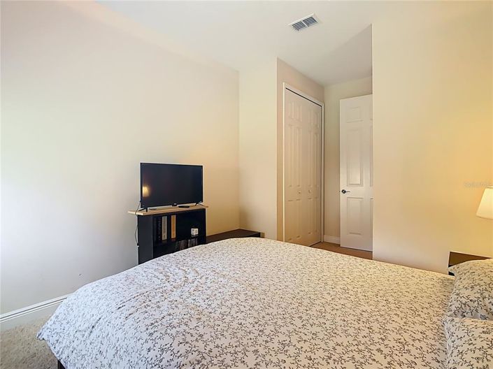 Image No.30-3 Bed Property for sale