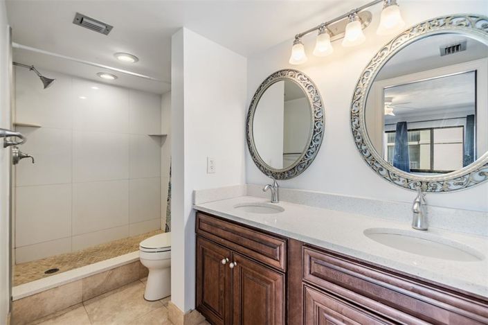 Image No.17-2 Bed Property for sale