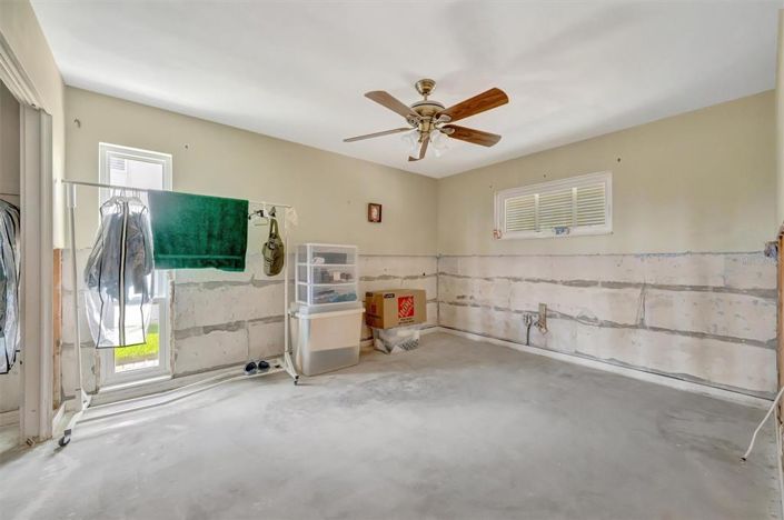 Image No.25-3 Bed Property for sale