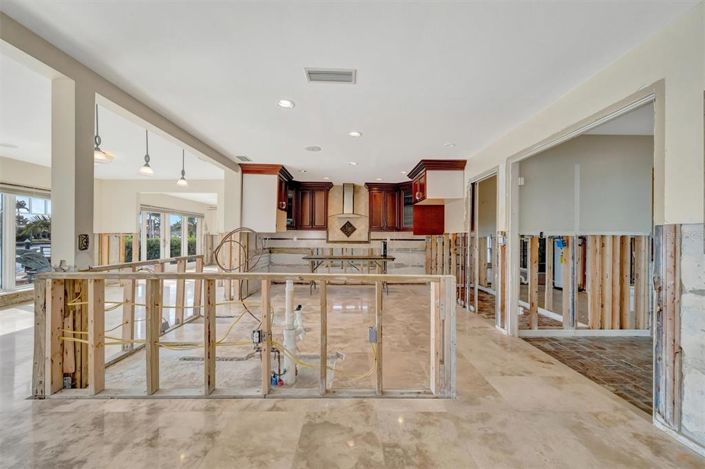 Image No.44-3 Bed Property for sale