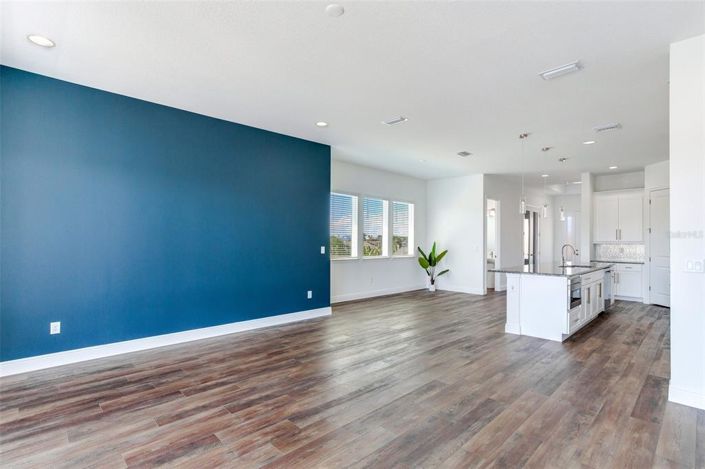 Image No.33-4 Bed Property for sale