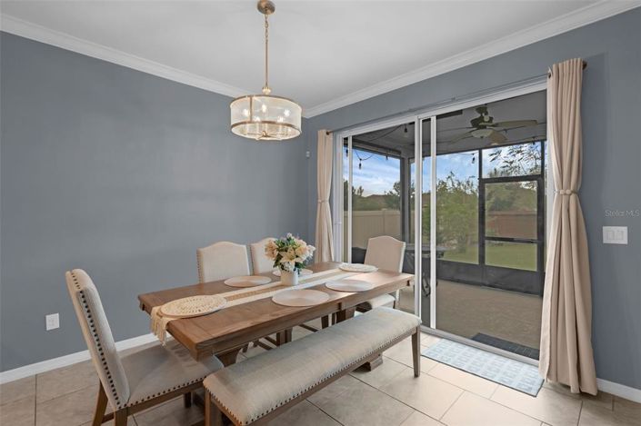 Image No.10-5 Bed Property for sale