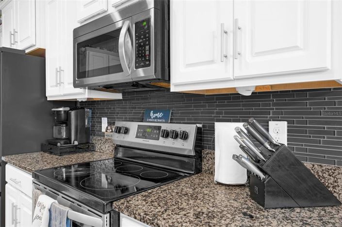 Image No.13-5 Bed Property for sale