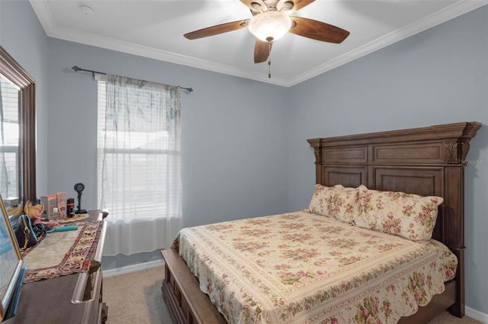 Image No.26-5 Bed Property for sale