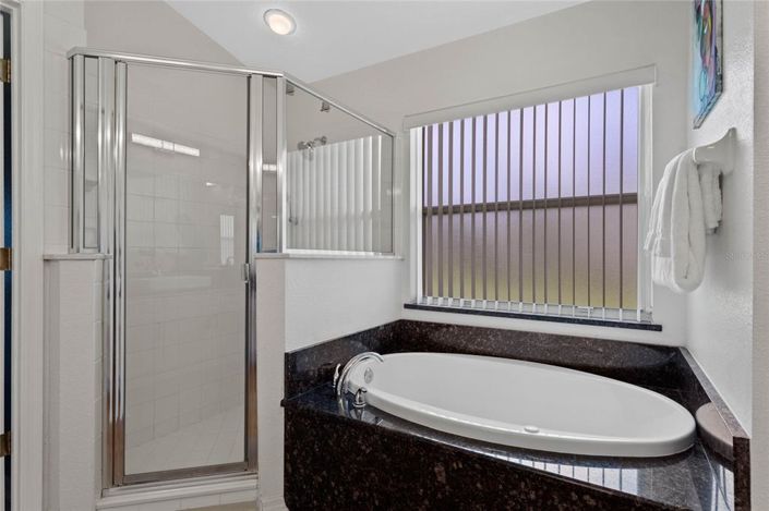 Image No.16-4 Bed Property for sale