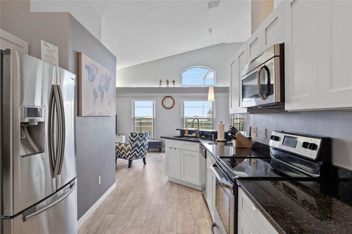 Image No.7-4 Bed Property for sale