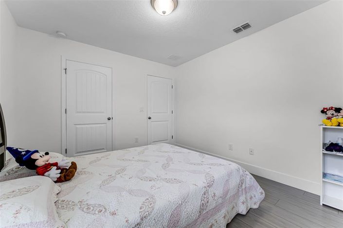 Image No.30-3 Bed Property for sale