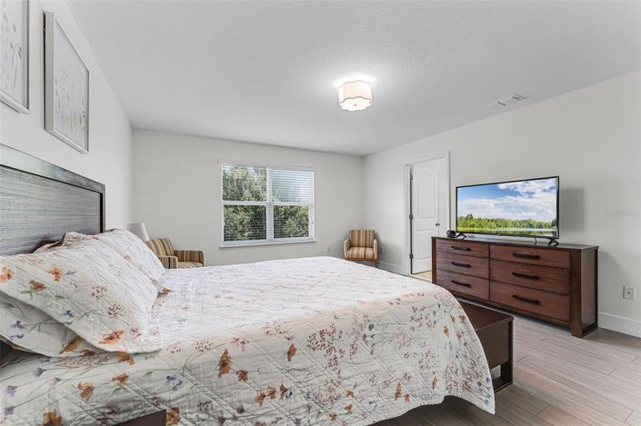 Image No.35-3 Bed Property for sale