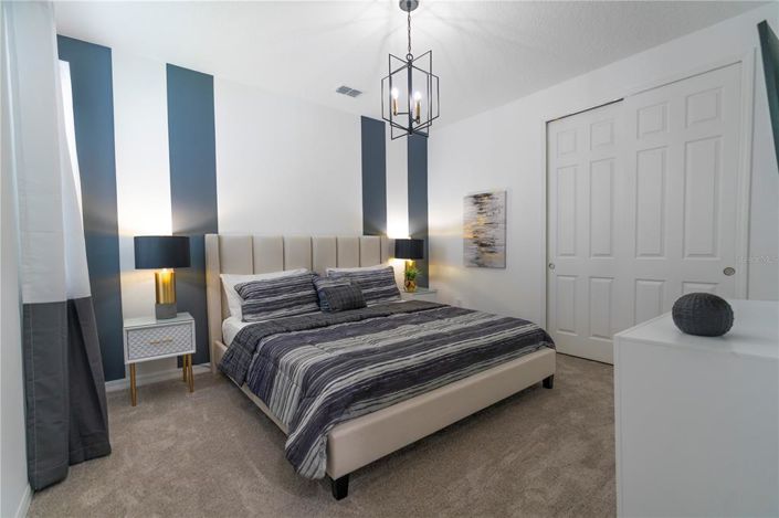 Image No.13-9 Bed Property for sale