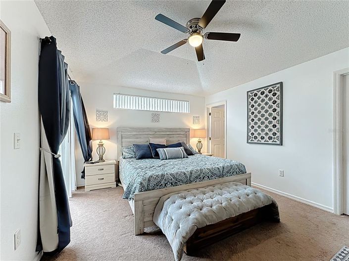 Image No.26-4 Bed Property for sale