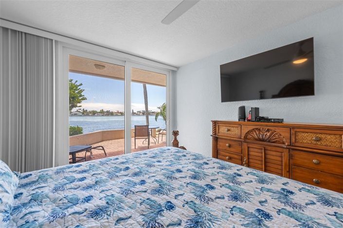 Image No.20-3 Bed Property for sale