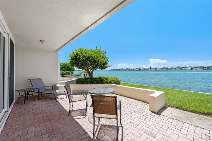 Image No.38-3 Bed Property for sale