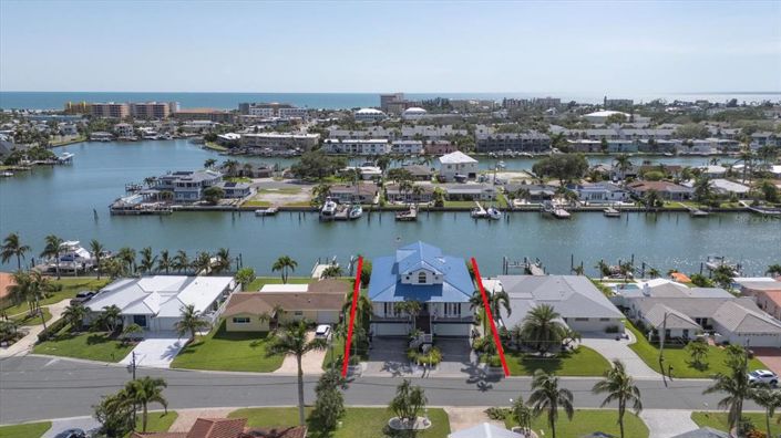 Image No.26-5 Bed Property for sale