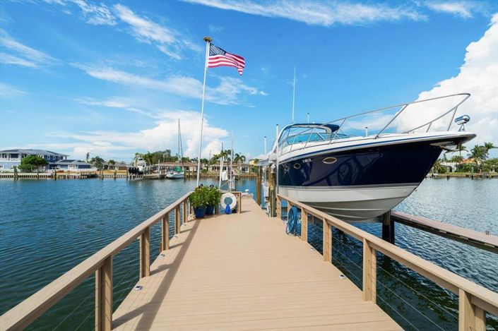 Image No.36-5 Bed Property for sale