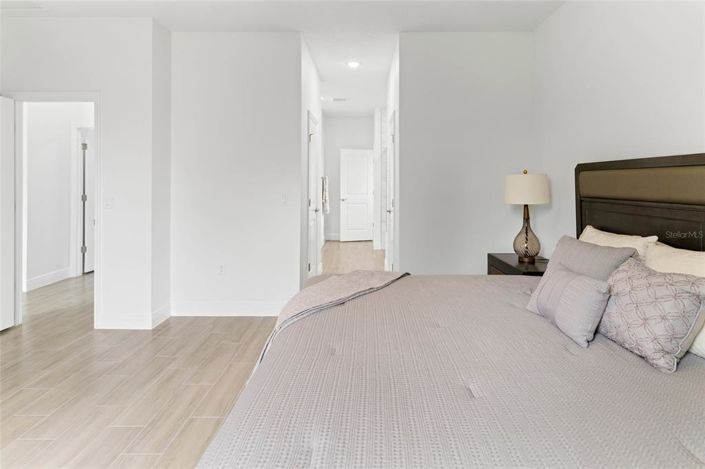 Image No.12-4 Bed Property for sale