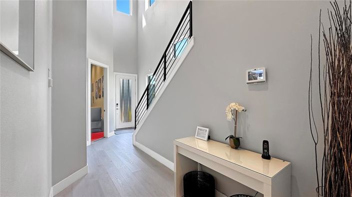 Image No.25-5 Bed Property for sale