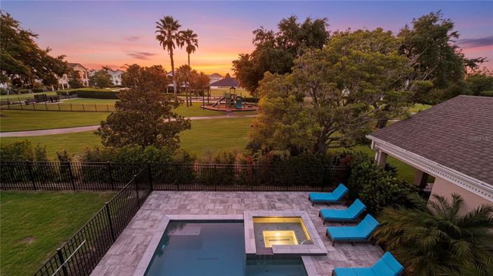 Image No.41-5 Bed Property for sale