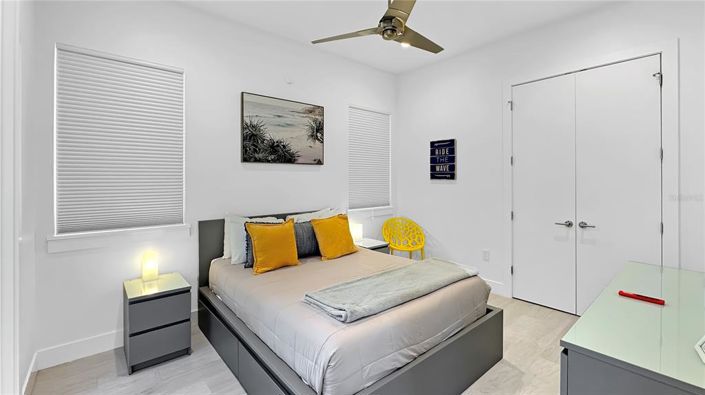 Image No.51-5 Bed Property for sale