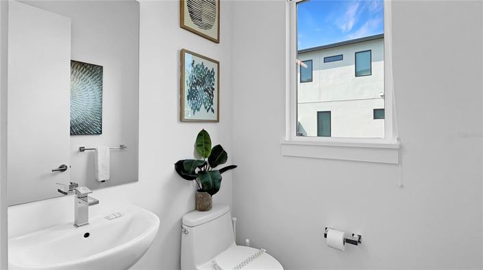 Image No.54-5 Bed Property for sale