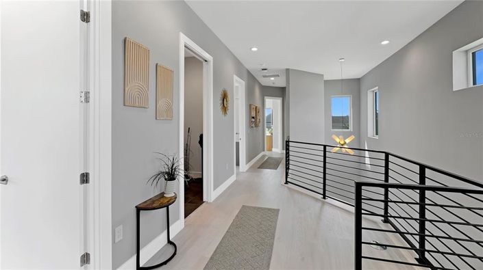 Image No.58-5 Bed Property for sale