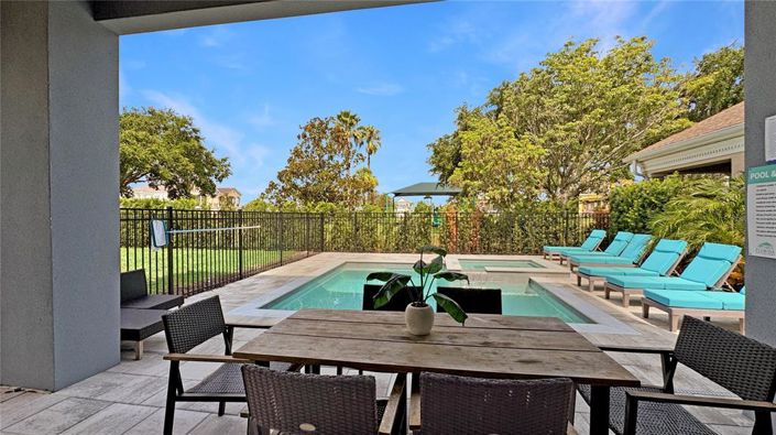 Image No.9-5 Bed Property for sale